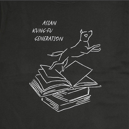 🍂 ASIAN KUNG-FU GENERATION - 2025 OFFICIAL GOODS - Dog & Book T-Shirt ♪︎ - 【中期預購-8月下旬】