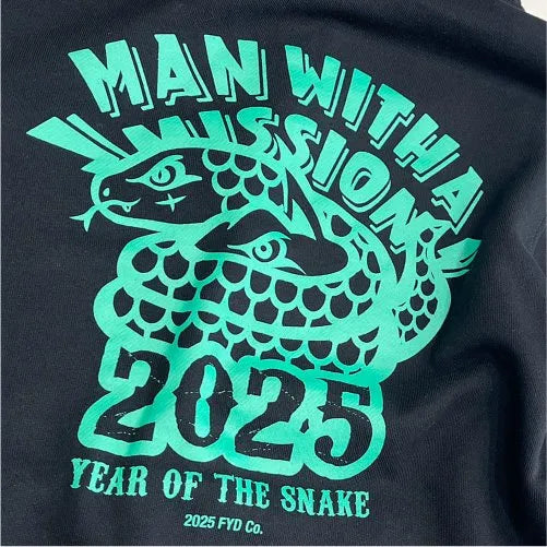 🐺 MAN WITH A MISSION - 2025干支LOGO連帽外套 ♪︎