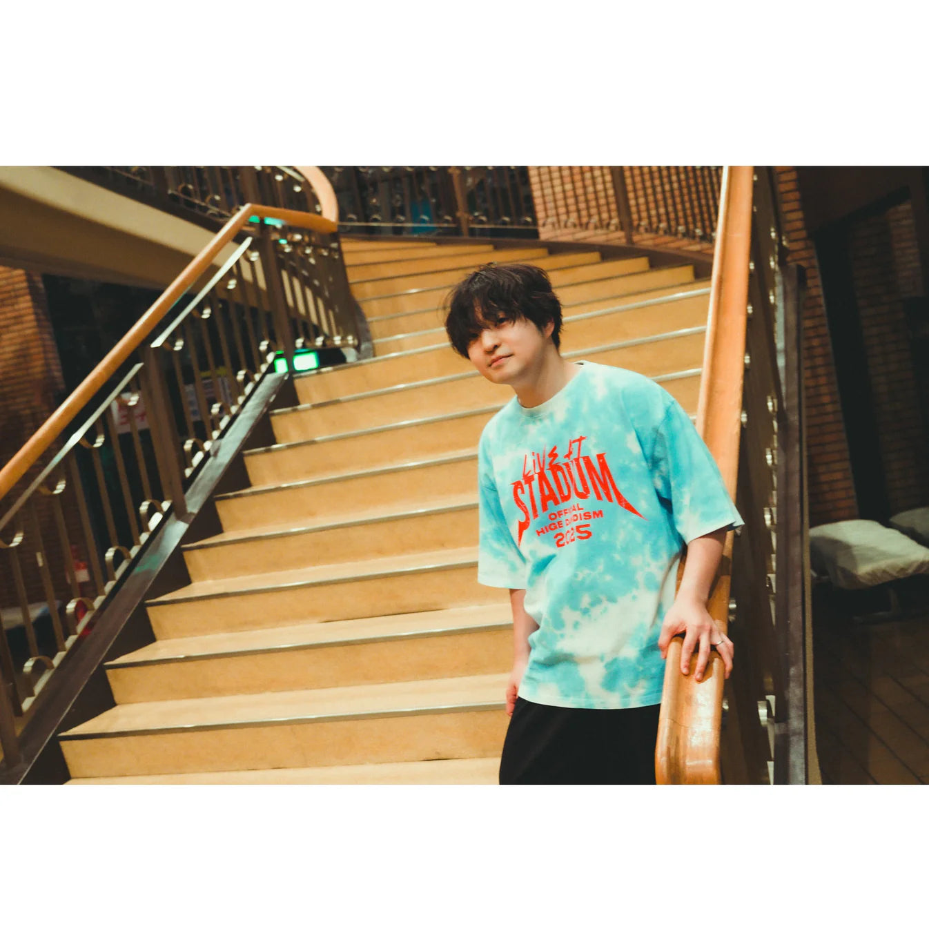 🎹 Official髭男dism - LIVE at STADIUM 2025 - STADIUM短袖上衣 ♪︎