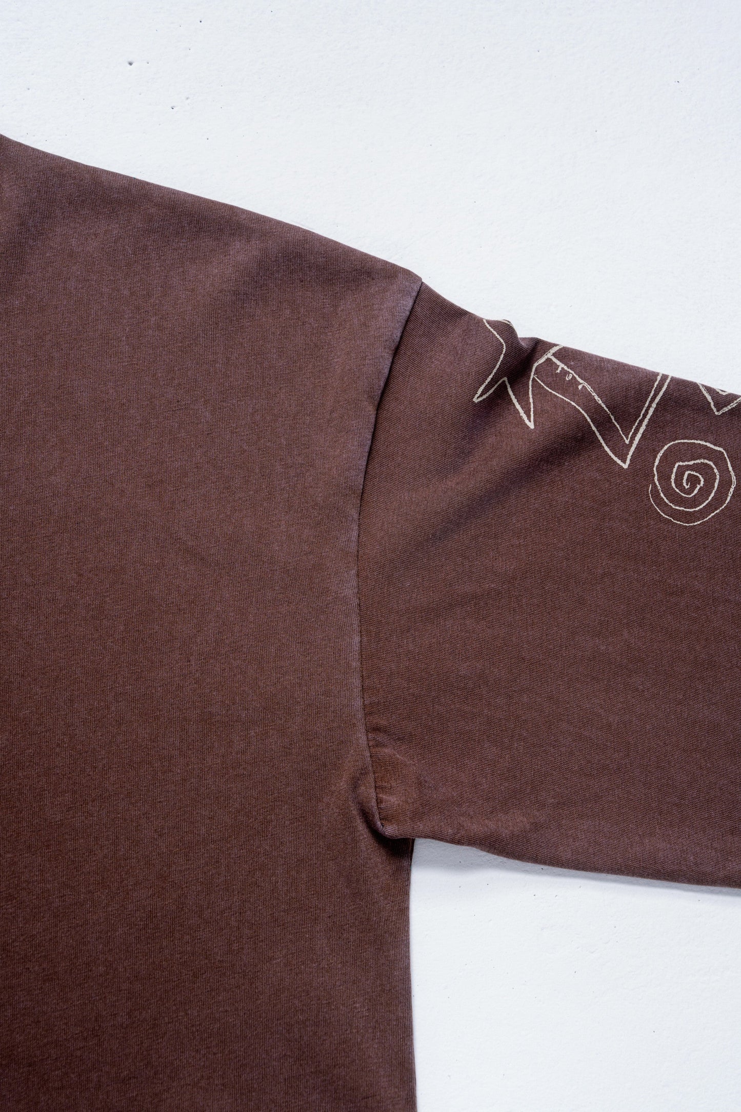 🎧 natori - ONE-MAN LIVE TOUR「行進」 - "March" long T-shirt Brown ♪︎