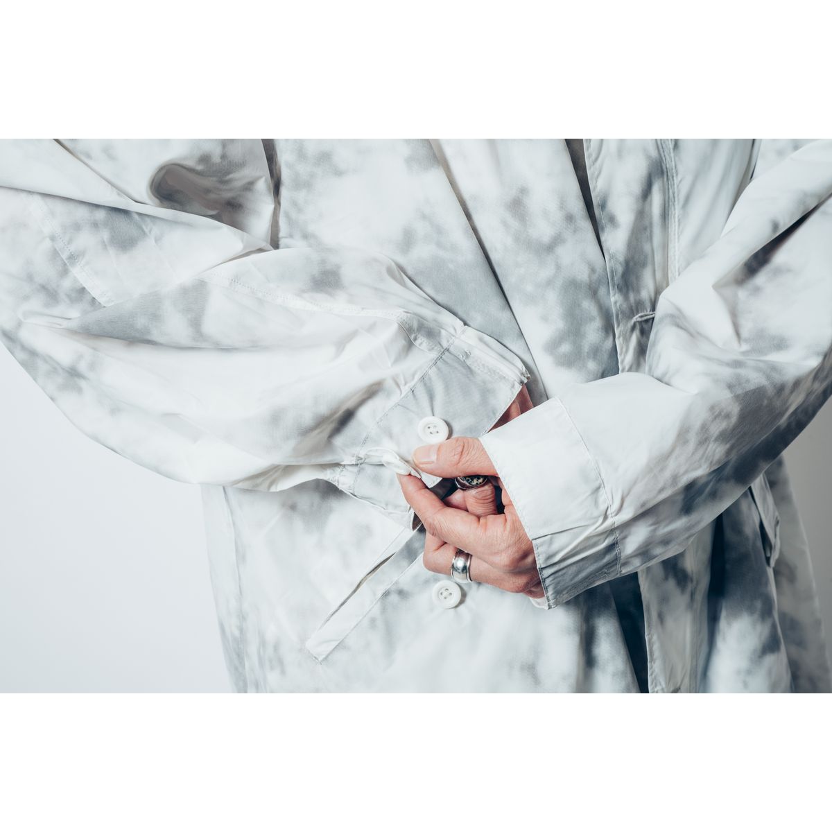 🐟 sakanaction - SAKANAQUARIUM 2025 “怪獣” - NYLON JACKET “HAZY” ♪︎