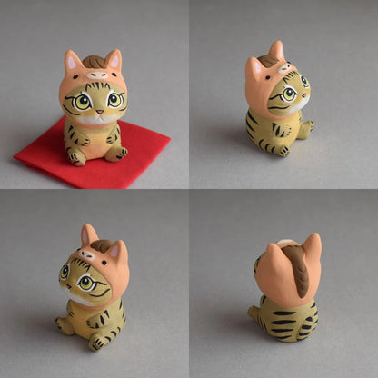 城南窯 - 新年手作2026 - 戴著午(馬)年帽子的貓 ♪︎