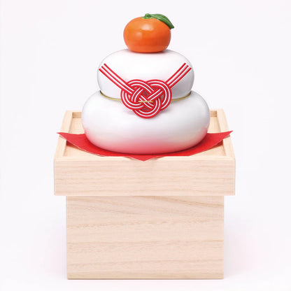 中外陶園– 藥師窯 - 干支擺飾 - 鏡餅裝飾 (大·附收納箱台座) ♪