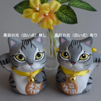 城南窯 - 招財貓 - 灰虎斑貓(左手/細目) ♪︎