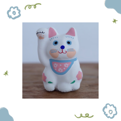 鎌倉張子 - 招財貓 - 幼貓 白 (右手) ♪︎