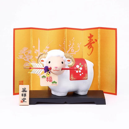中外陶園– 藥師窯 - 干支擺飾 - 錦彩招福未(附破魔矢) ♪︎