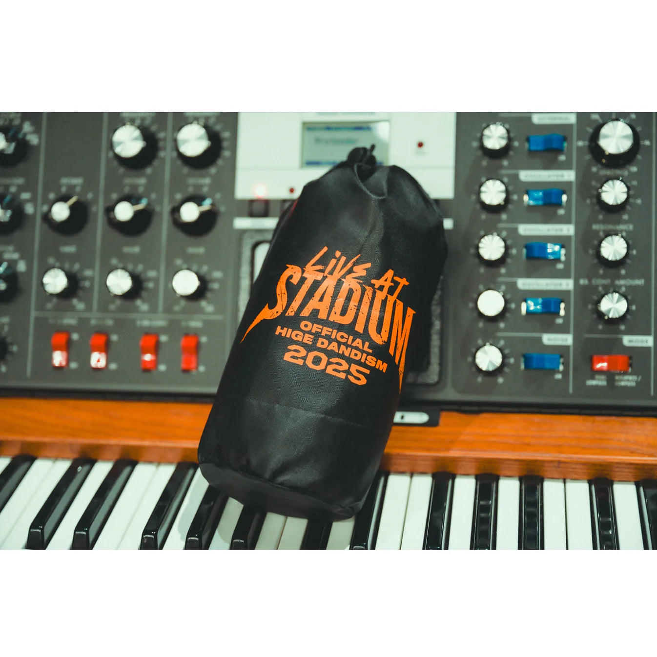 🎹 Official髭男dism - LIVE at STADIUM 2025 - 運動套裝/雨衣 ♪︎ - 【長期預購-2025年5月下旬】