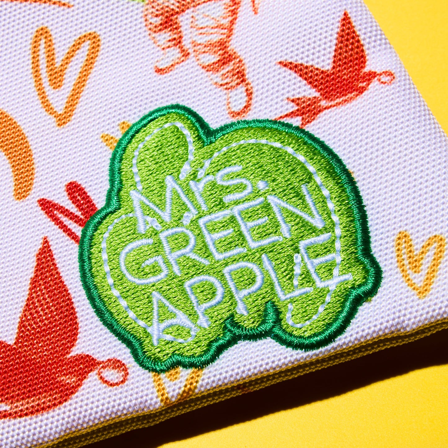 🍏 Mrs. GREEN APPLE - ≪ゼンジン未到とイ/ミュータブル〜間奏編〜≫ - IM/MUTABLE 吊牌小包 ♪︎ - 【長期預購-10月下旬】