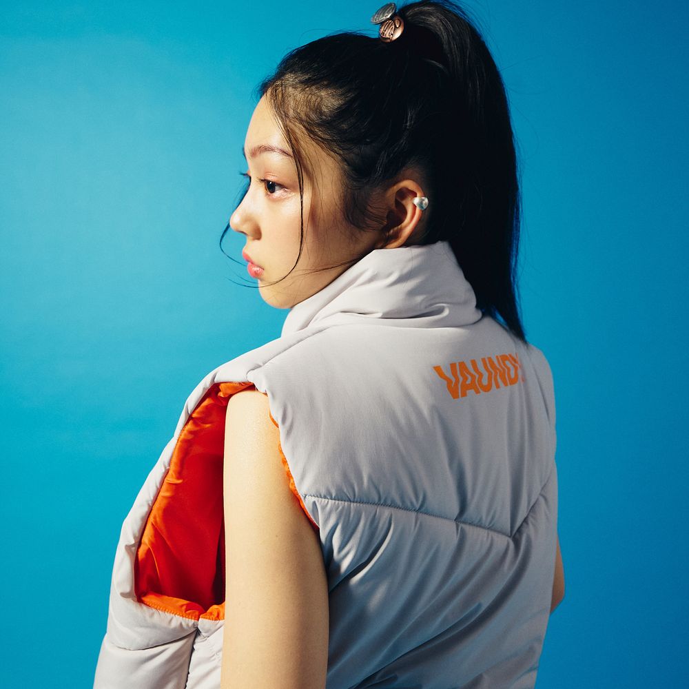 🍥 Vaundy - "SILENCE" - Logo Down Vest ♪︎