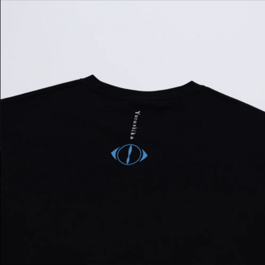 🌙 YORUSHIKA - 二人稱展 - T-Shirt A Black ♪︎ - 【中期預購-7月中旬】