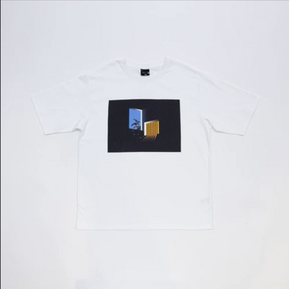 🌙 YORUSHIKA - 二人稱展 - T-Shirt A White ♪︎ - 【中期預購-7月中旬】