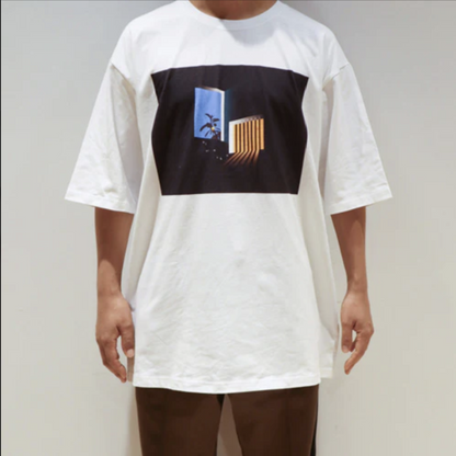 🌙 YORUSHIKA - 二人稱展 - T-Shirt A White ♪︎ - 【中期預購-7月中旬】