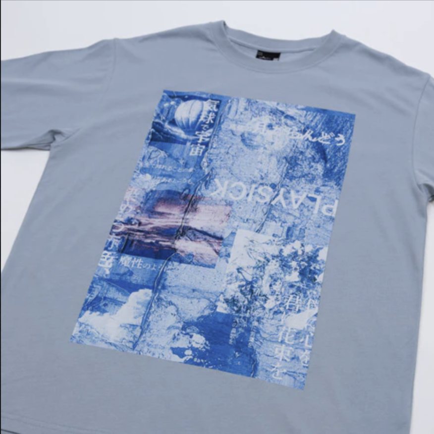 🌙 YORUSHIKA - 二人稱展 - T-Shirt C Blue Gray ♪︎ - 【中期預購-7月中旬】