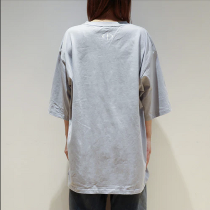 🌙 YORUSHIKA - 二人稱展 - T-Shirt C Blue Gray ♪︎ - 【中期預購-7月中旬】