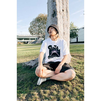 🌾 Fujii Kaze - Fujii Kaze x Fuji Rock '26 - Official Collaboration T-shirt (WHITE) ♪︎ - 【中期預購-7月下旬】