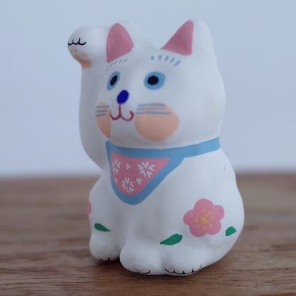 鎌倉張子 - 招財貓 - 幼貓 白 (右手) ♪︎