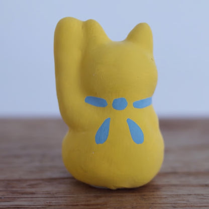 鎌倉張子 - 招財貓 - 幼貓 黃 (左手) ♪︎