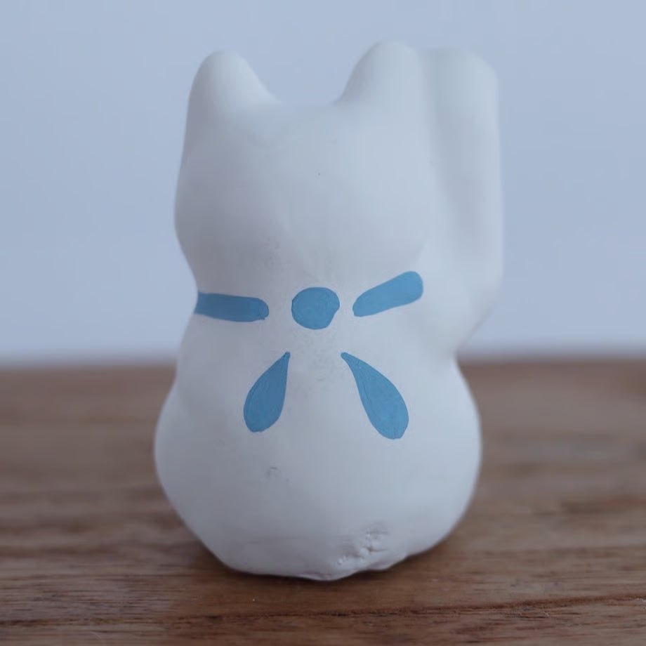 鎌倉張子 - 招財貓 - 幼貓 白 (右手) ♪︎