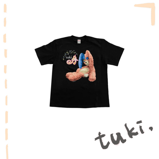 🌕 tuki. - tuki. × ©SAINT Mxxxxxx - Collaboration T-shirt ♪︎