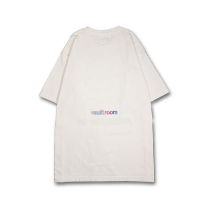 ⭐ YOASOBI - vaultroom × PLAYERS - TEE / Off White ♪︎ - 【長期預購-6月中旬】